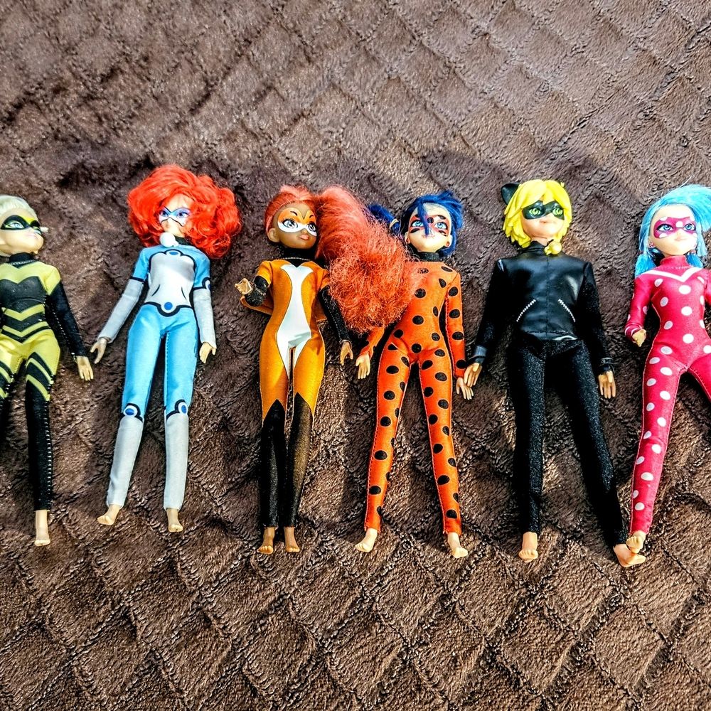Vibrant Heroine Action Figure Collection